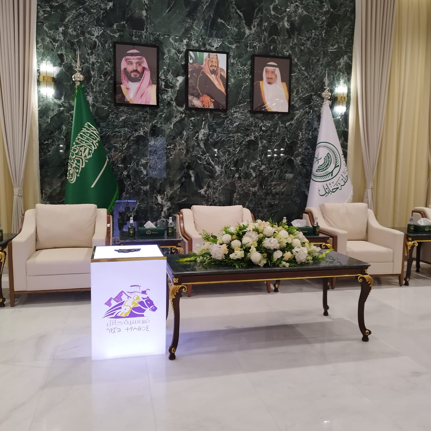 c72ffbe0-ef6a-42c4-ba69-ef5add4e1b54